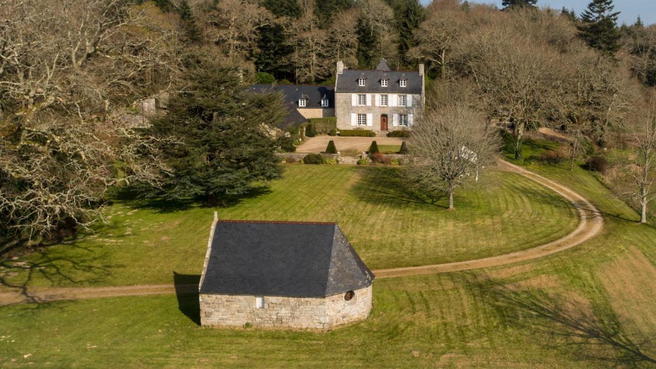 Manoir Tregont Mab Bed and Breakfast Quimper Eksteriør billede