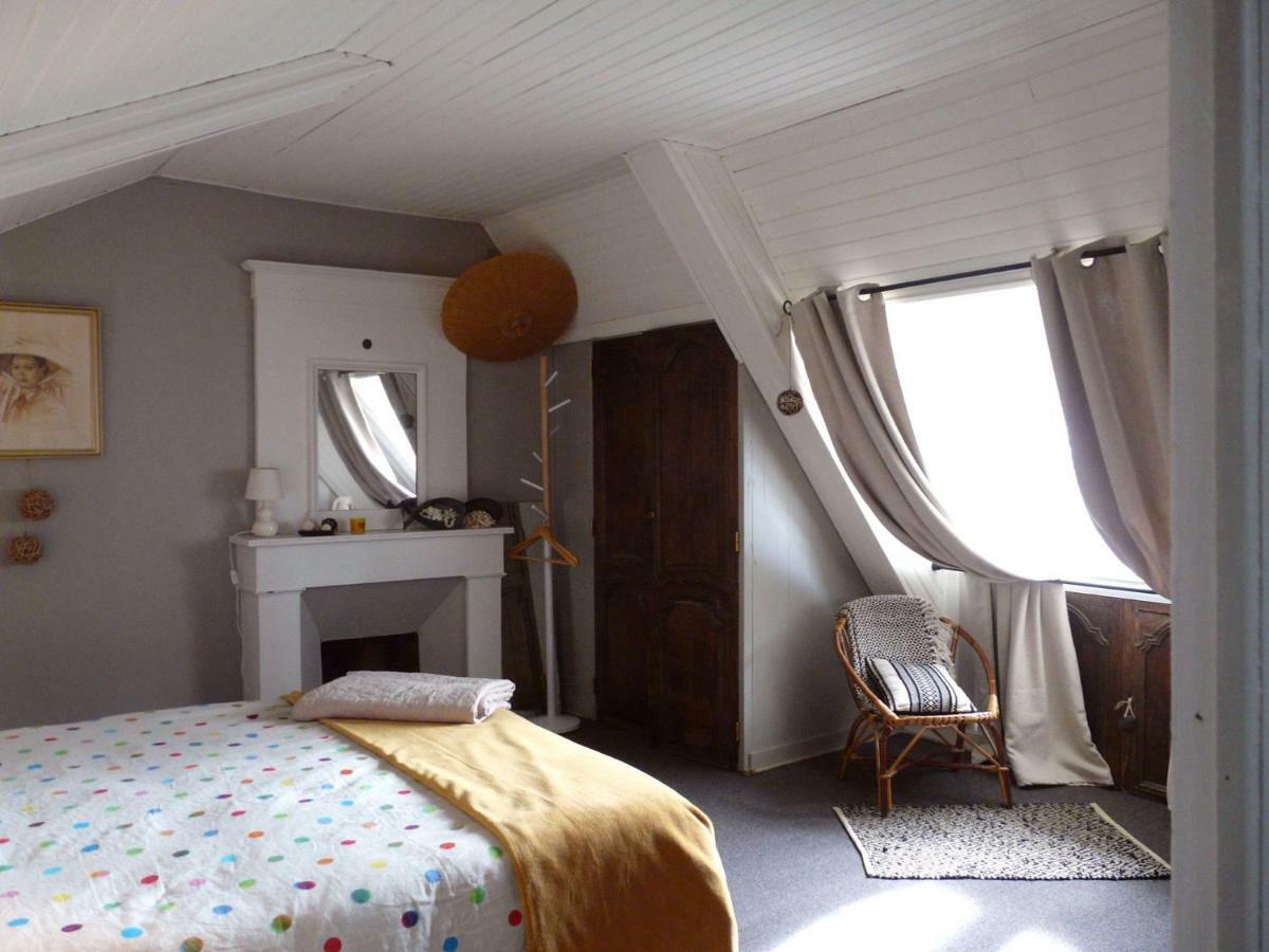 Manoir Tregont Mab Bed and Breakfast Quimper Eksteriør billede